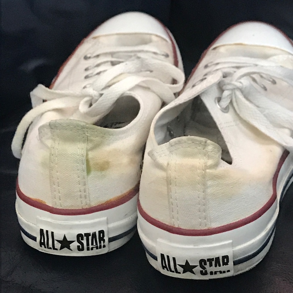 ALL⭐️STAR Converse Men's size 7 Women's 9 Sneakers - Picture 2 of 8